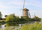 2009-08-16 19-48-55 0035 Molens van Kinderdijk op een hete zomeravond