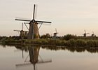 2009-09-17 19-21-51 0007 Molens van Kinderdijk op een hete zomeravond