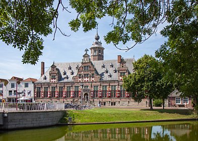Midelburg Zeeuwse klederdracht in Middelburg